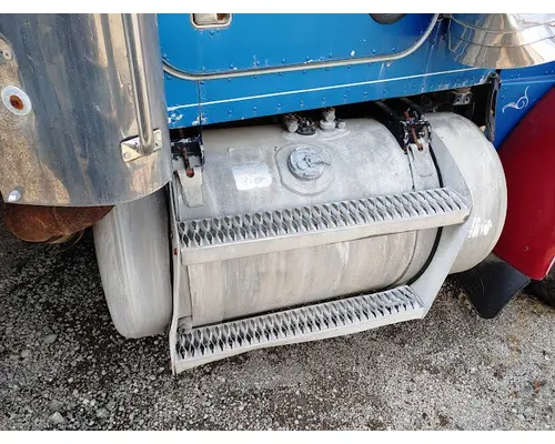 PETERBILT 379 Rebuilders