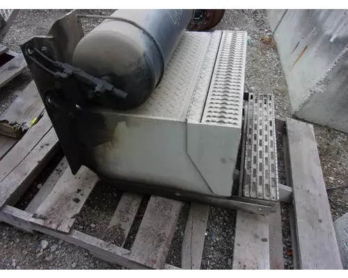 PETERBILT 379 Running Board