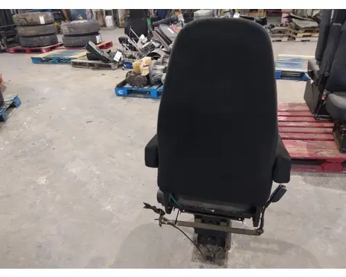 PETERBILT 379 SEAT, FRONT