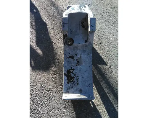 PETERBILT 379 SPRING HANGER