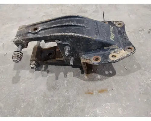 PETERBILT 379 SPRING HANGER