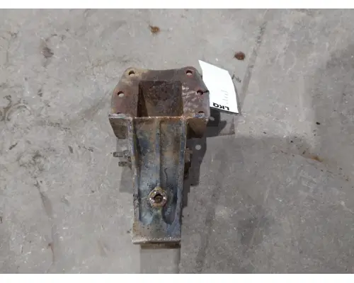 PETERBILT 379 SPRING HANGER