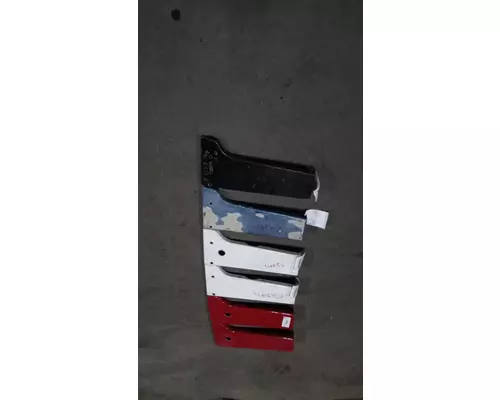 PETERBILT 379 Skirt
