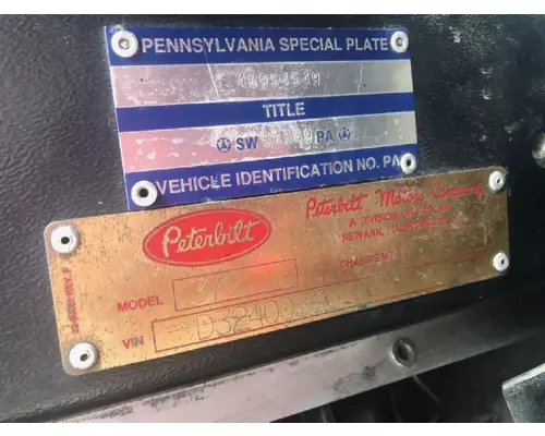 PETERBILT 379 Sleeper