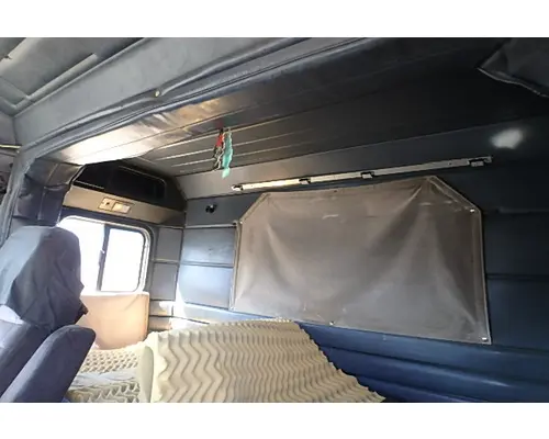 PETERBILT 379 Sleeper