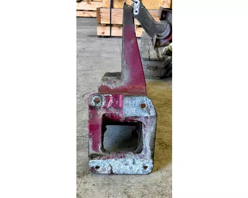 PETERBILT 379 Spring Hanger