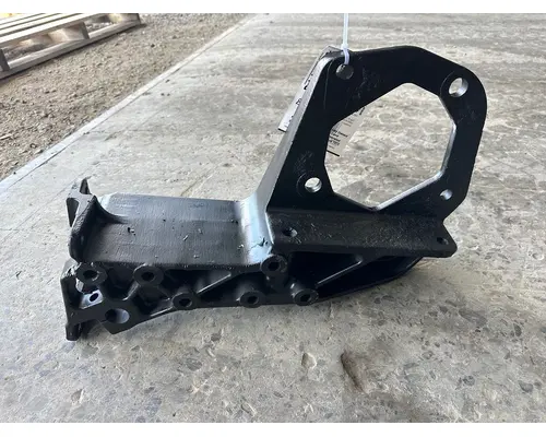 PETERBILT 379 Spring Hanger