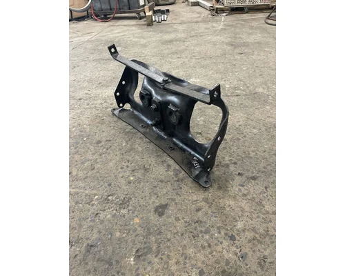 PETERBILT 379 Spring Hanger
