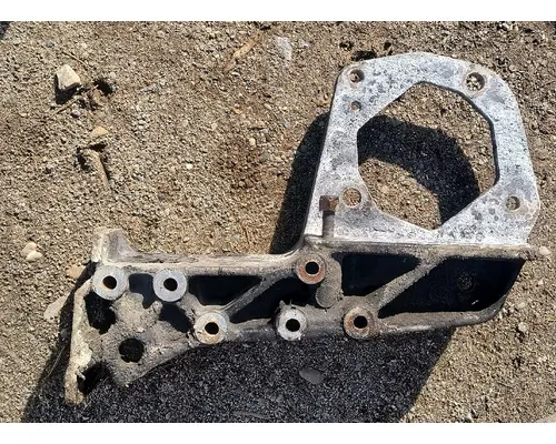 PETERBILT 379 Spring Hanger