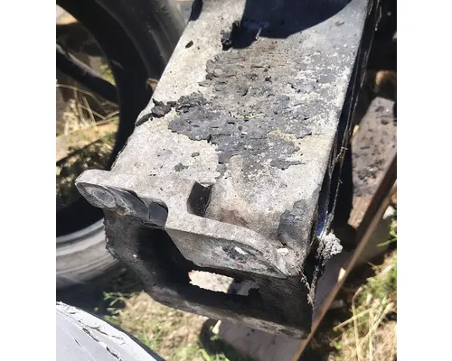 PETERBILT 379 Spring Hanger