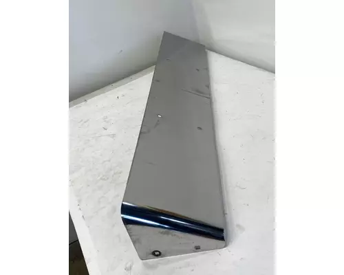 PETERBILT 379 Sun Visor (External)