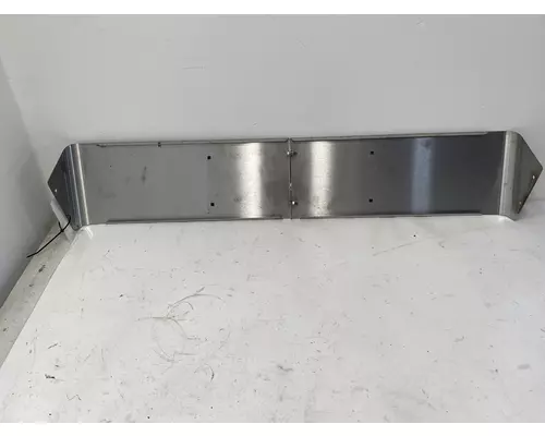 PETERBILT 379 Sun Visor (External)