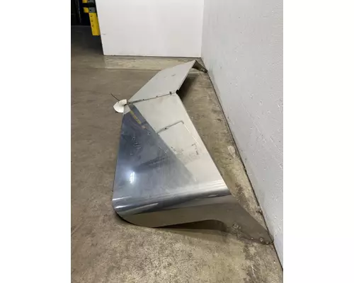 PETERBILT 379 Sun Visor (External)