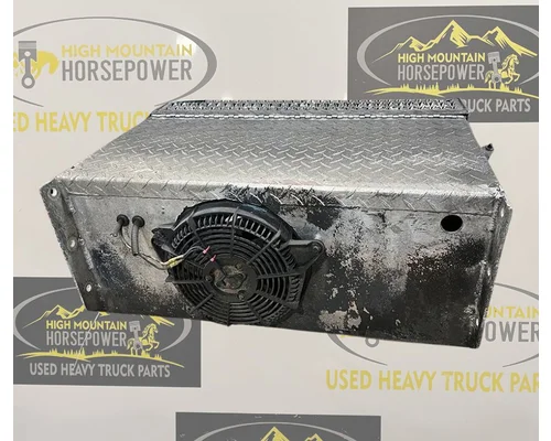 PETERBILT 379 Tool Box