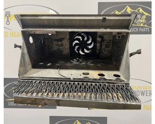 PETERBILT 379 Tool Box