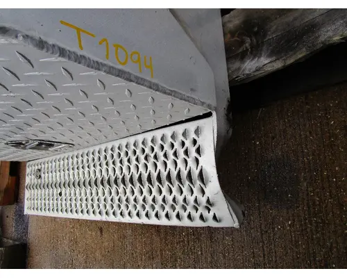 PETERBILT 379 Tool Box