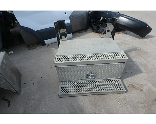 PETERBILT 379 Tool Box