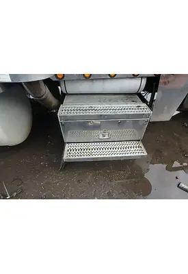 PETERBILT 379 Tool Box