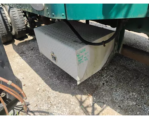 PETERBILT 379 Tool Box