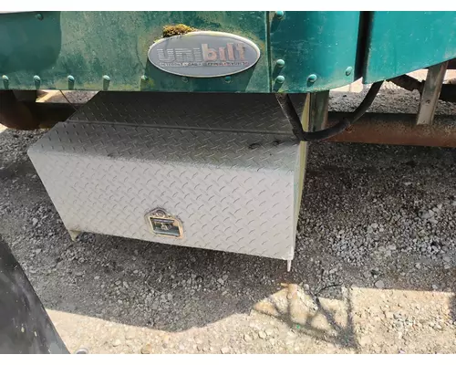 PETERBILT 379 Tool Box