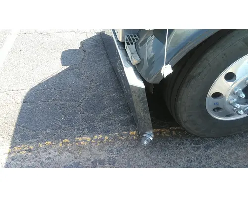 PETERBILT 379 WHOLE TRUCK FOR RESALE