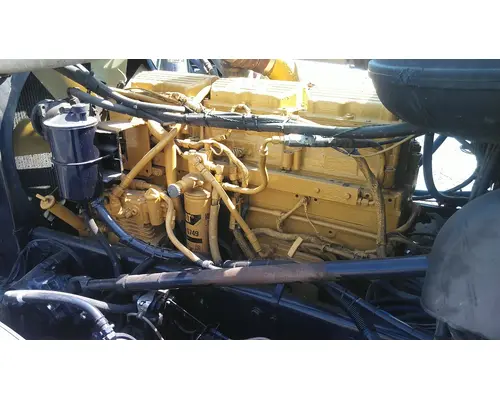 PETERBILT 379 WHOLE TRUCK FOR RESALE