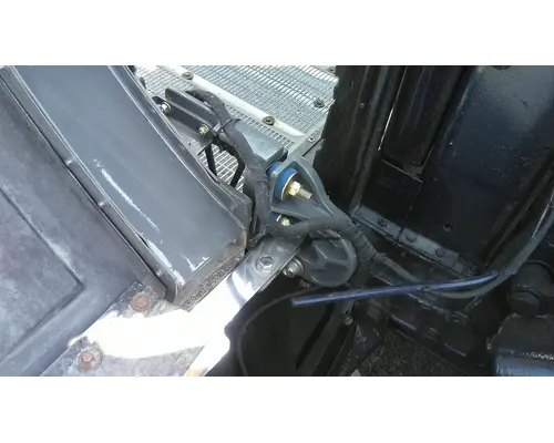 PETERBILT 379 WHOLE TRUCK FOR RESALE