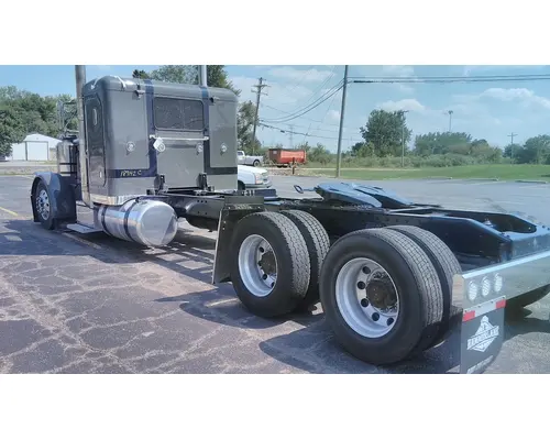 PETERBILT 379 WHOLE TRUCK FOR RESALE