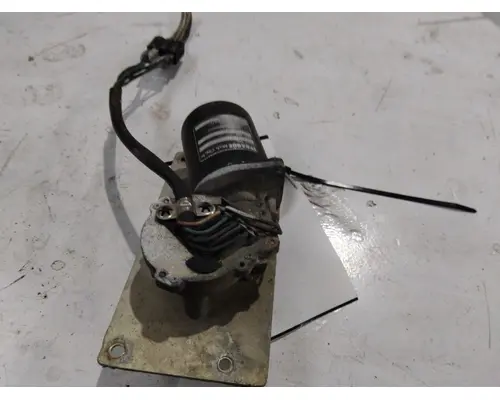 PETERBILT 379 WINDSHIELD WIPER MOTOR