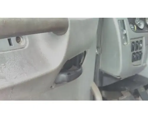 PETERBILT 382 2011-2016 DOOR ASSEMBLY, FRONT