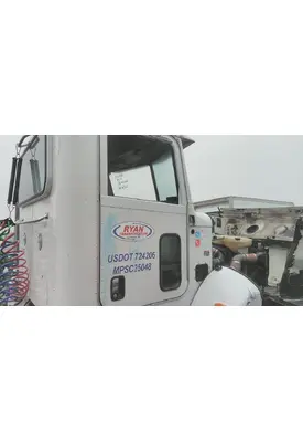 PETERBILT 382 2011-2016 DOOR ASSEMBLY, FRONT