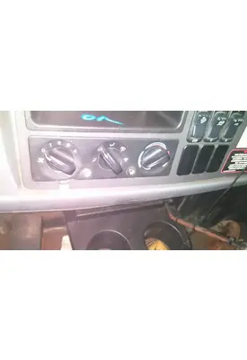 PETERBILT 382 TEMPERATURE CONTROL