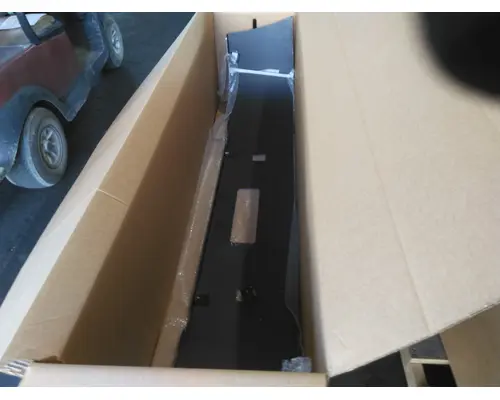 PETERBILT 384 2007-2016 BUMPER ASSEMBLY, FRONT