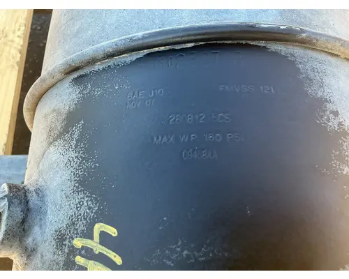 PETERBILT 384 Air Tank