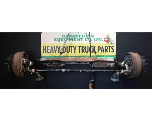 PETERBILT 384 Axle Assembly, Front (Steer)