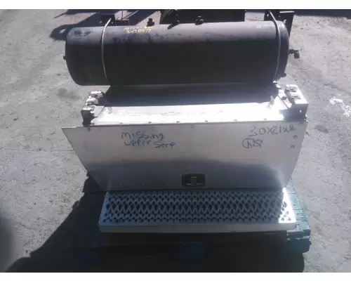 PETERBILT 384 BATTERY BOX