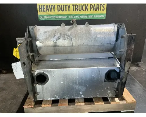 PETERBILT 384 Battery Boxes