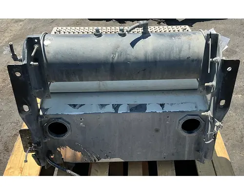PETERBILT 384 Battery Boxes