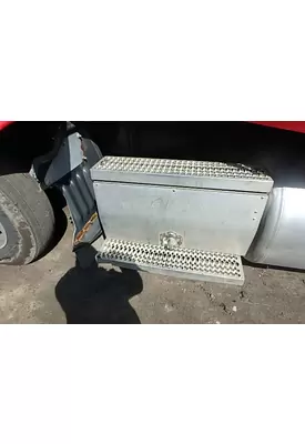 PETERBILT 384 Battery Tray