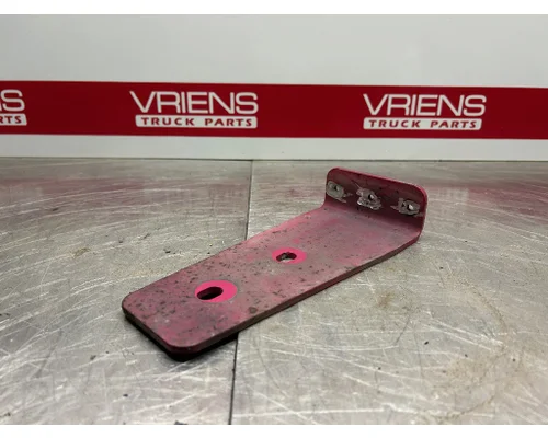 PETERBILT 384 Brackets, Misc.