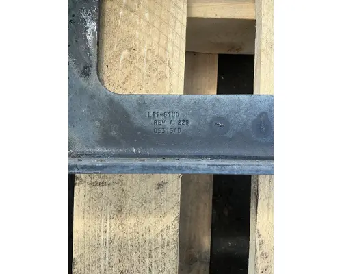 PETERBILT 384 Brackets, Misc.