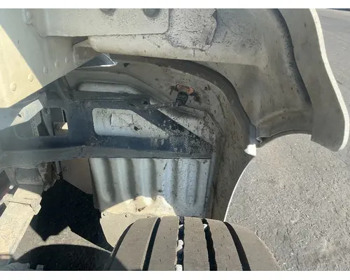 PETERBILT 384 Brackets, Misc.