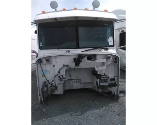 PETERBILT 384 CAB