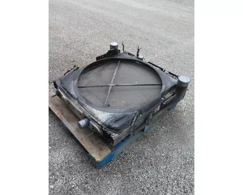 PETERBILT 384 COOLING ASSEMBLY (RAD, COND, ATAAC)