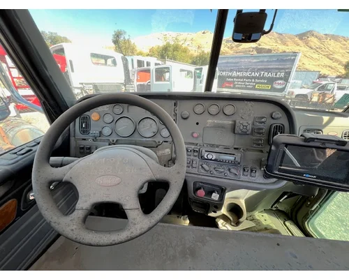 PETERBILT 384 Cab Assembly