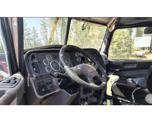 PETERBILT 384 Cab Assembly