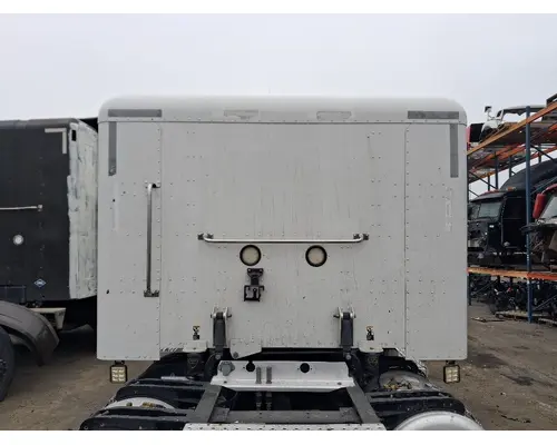 PETERBILT 384 Cab Assembly