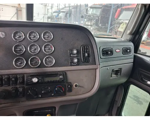 PETERBILT 384 Cab Assembly