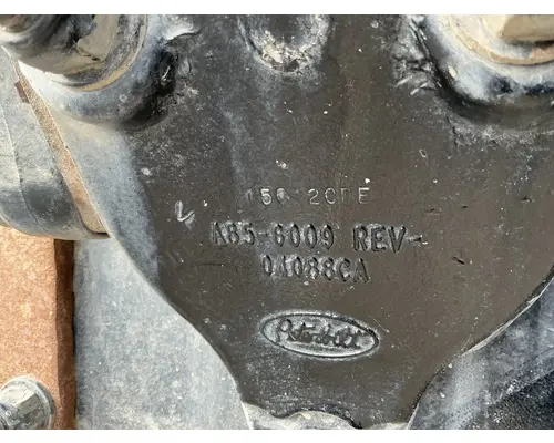 PETERBILT 384 Cab Mount Bracket