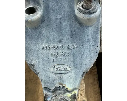 PETERBILT 384 Cab Mount Bracket